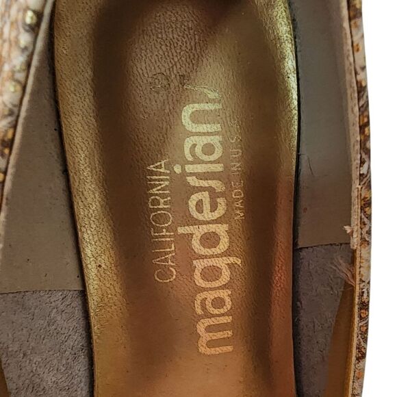 California Magdesians Shoes Women 6.5 Gold Leather Snakeskin Print Slip On Vtg - Picture 13 of 14